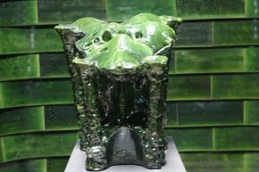 Groene Kamer / Slang, 2000-2003 en Beeld met stammen, 2003, Marien Schouten